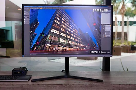 Gaming and business monitors